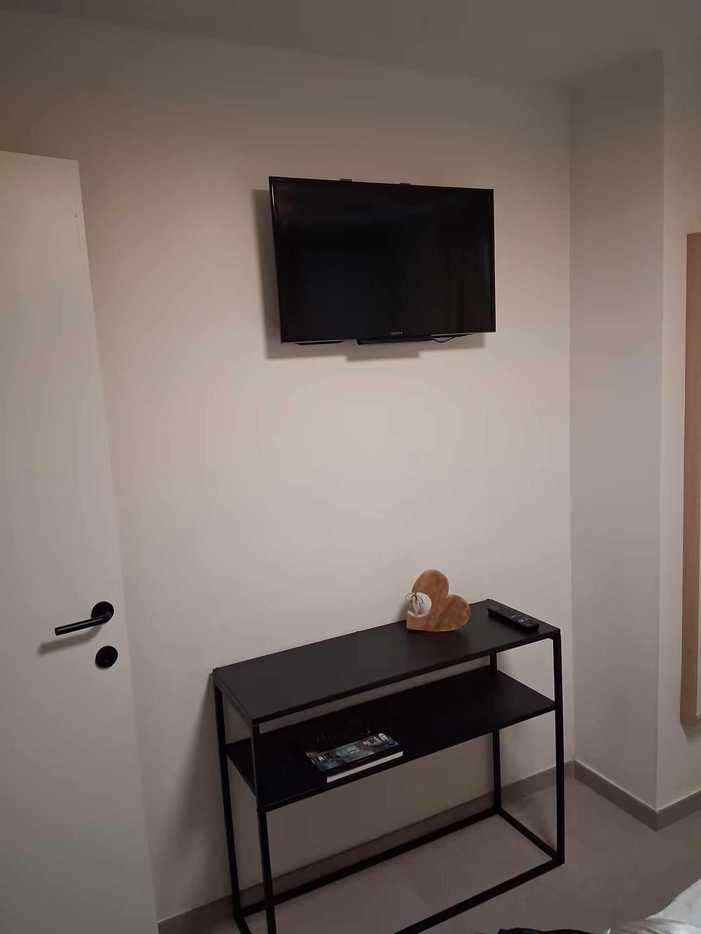 Inkomhal en gang van het appartement